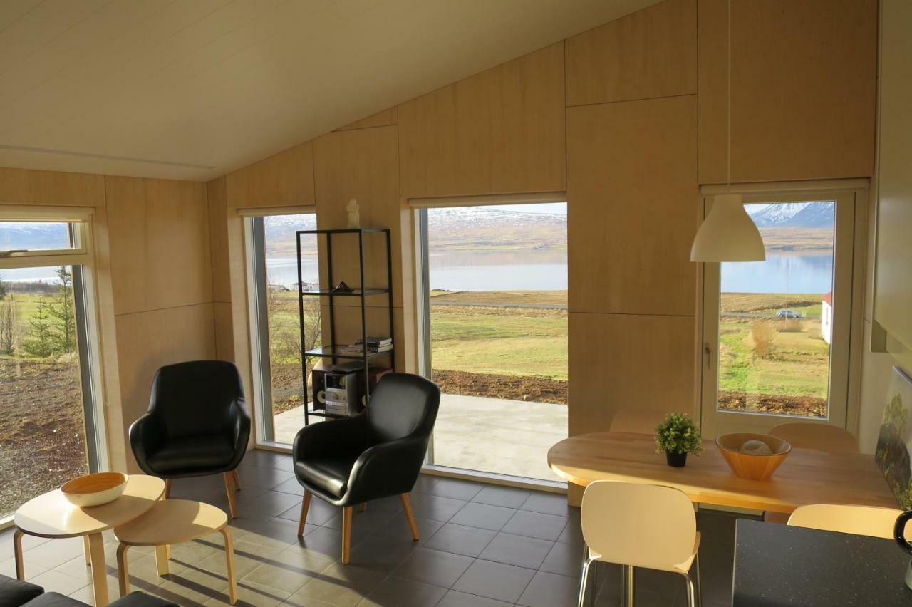 In The Country, Great View Apt. B